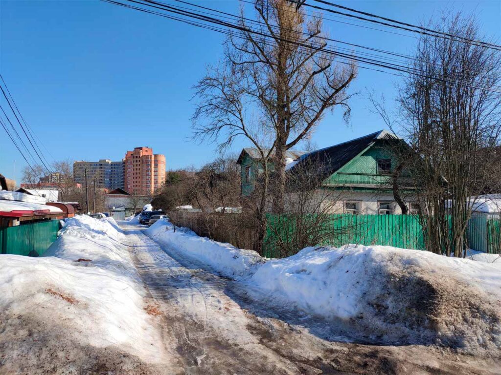 Вид из Губайлово в сторону улицы Ленина