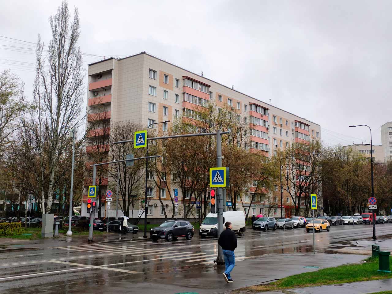 1-515-178/9М на Планерной улице