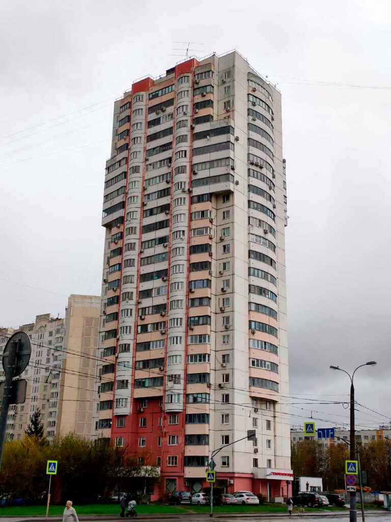 24-этажный И-155Б на Туристской улице