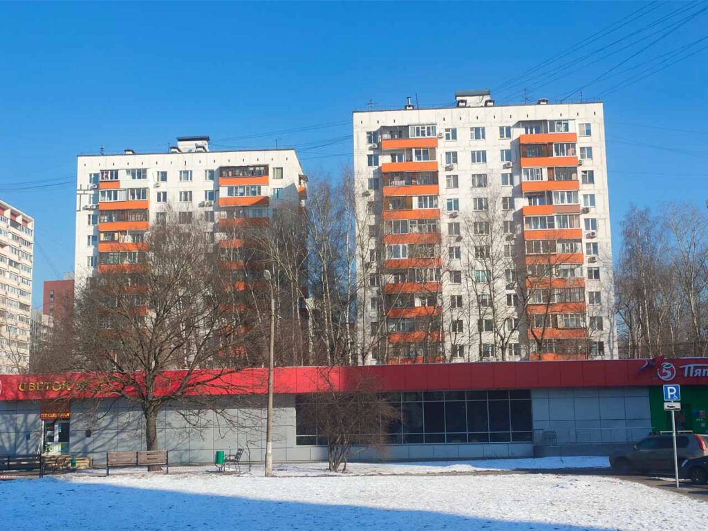 Дома модификации II-18-01/12 на улице Героев Панфиловцев