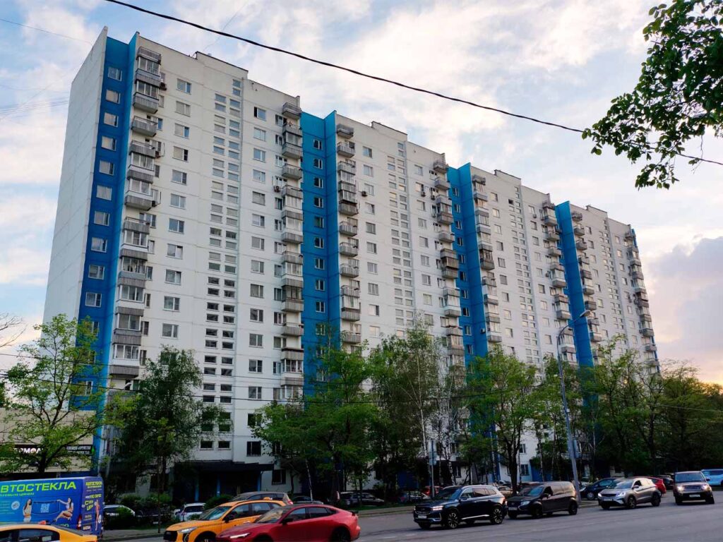 4-секционный П-3 на Литовском бульваре