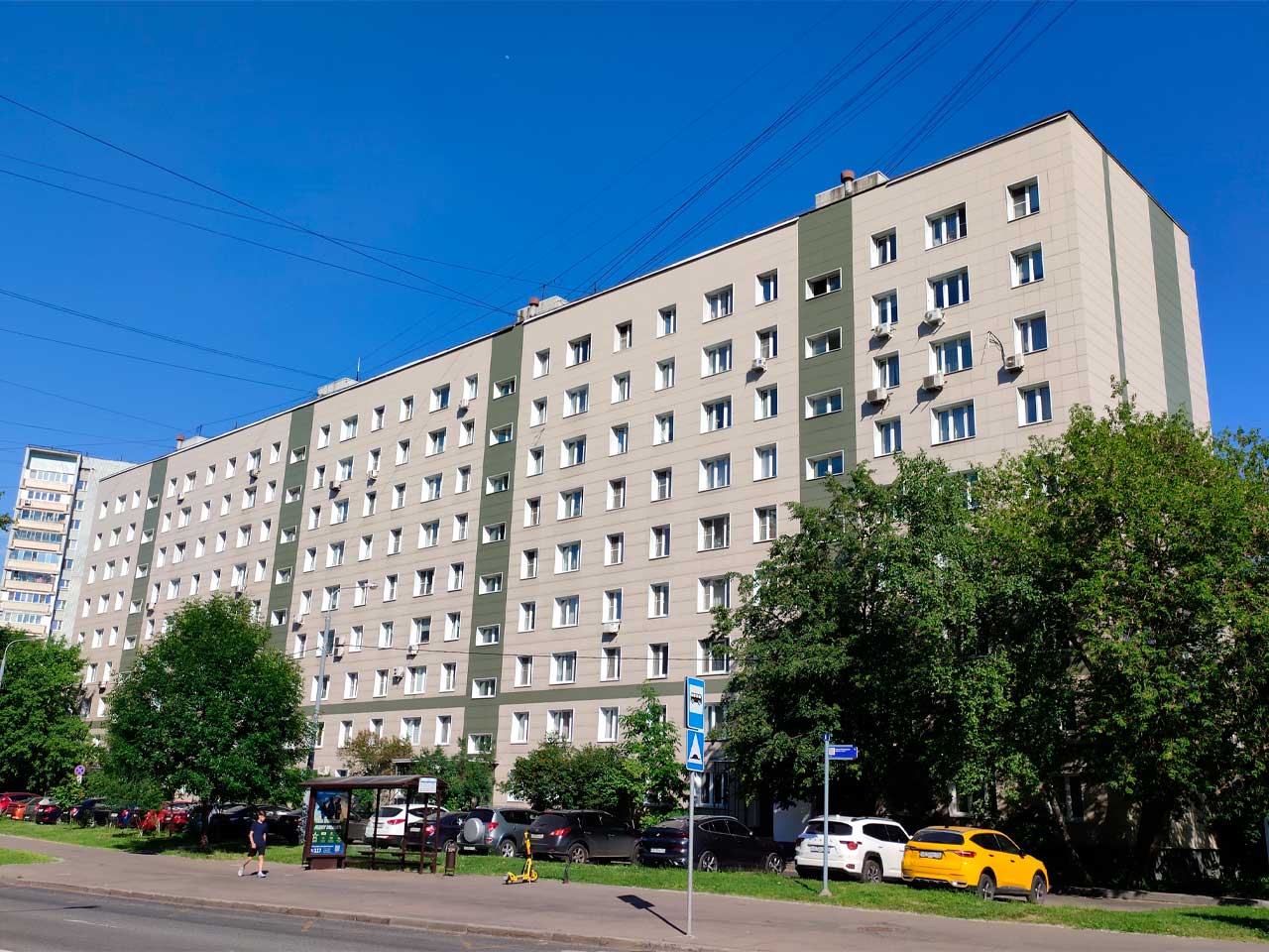 Дом модификации 1-515/9ЮЛ в проезде Шокальского. Передний фасад