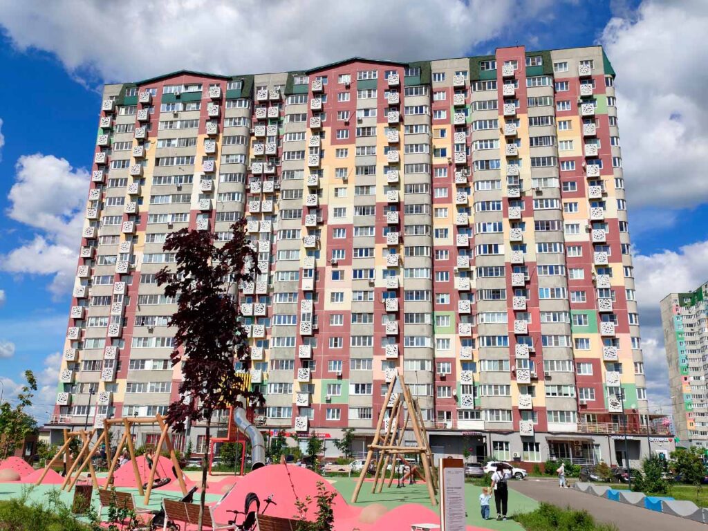 Монолитный дом в ЖК «Победа» (улица Жирохова, 2)