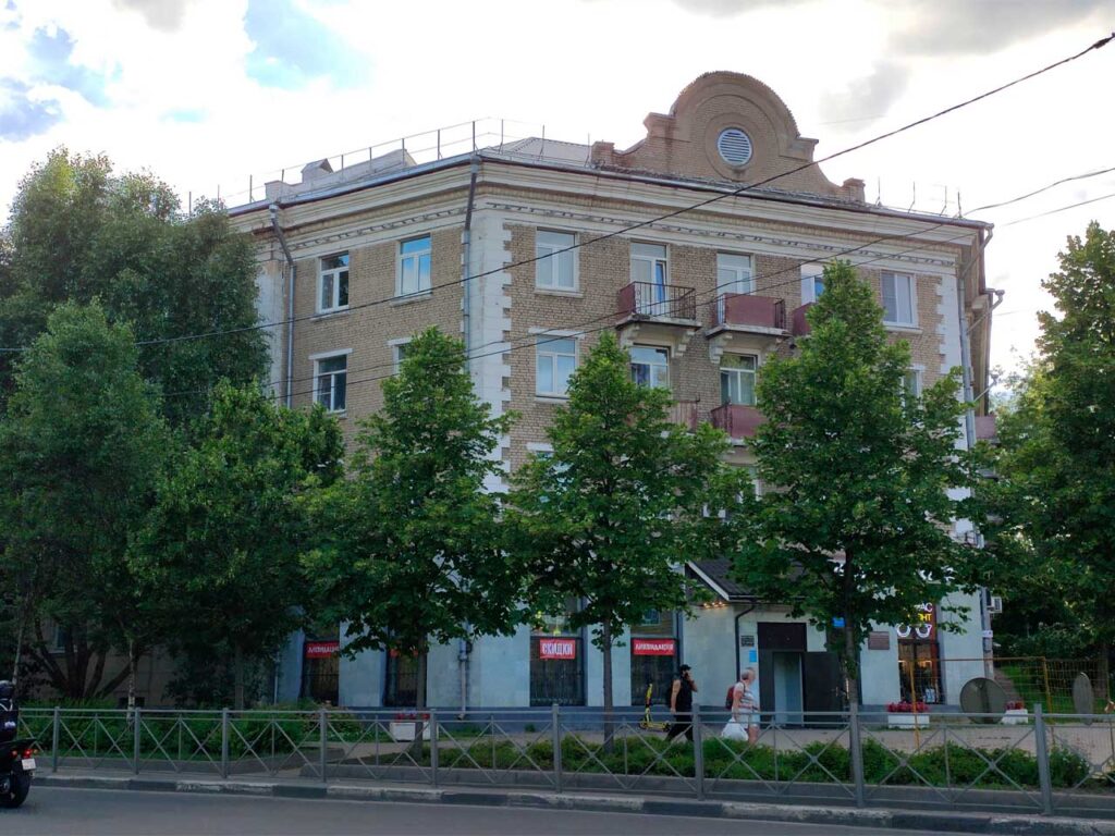 Дом серии Сергеева на Новомытищинском проспекте