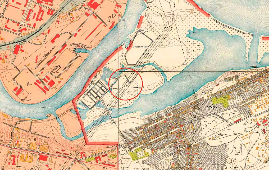 Фрагмент карты Москвы 1952 года. Показана Нагатинская пойма. Красным эллипсом отмечена территория, где ныне расположен ЖК «Нагатино Ай-Лэнд»