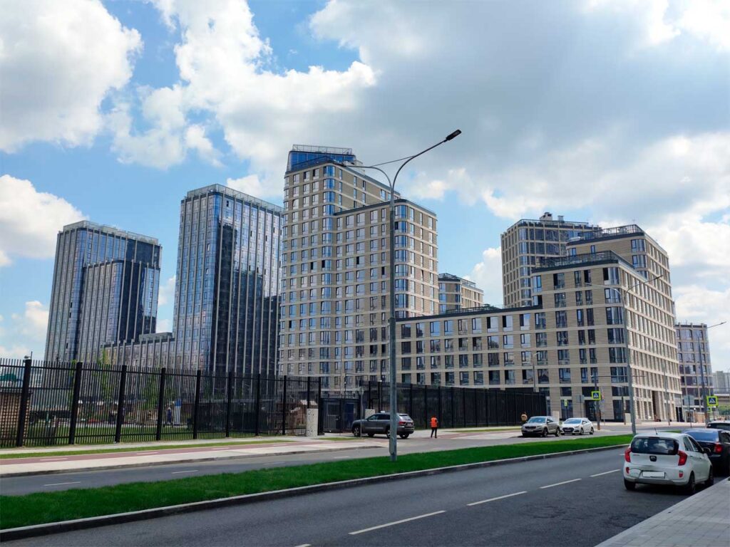 Набережная Марка Шагала, дом 15, корпус 1