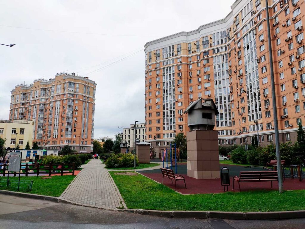 Придомовая территория в первой очереди строительства ЖК «Царицыно»