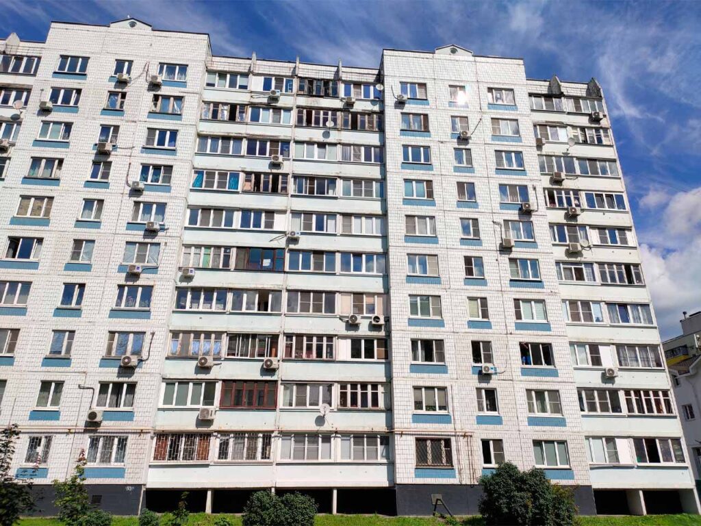 Дом серии ЭГП-014 на Пионерской улице в Железнодорожном